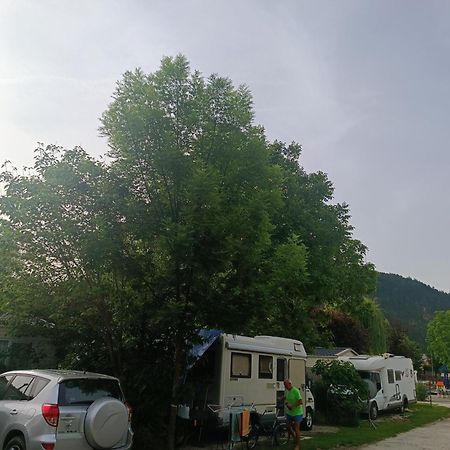 Camping Les Lavandes, Кастеллан Экстерьер фото
